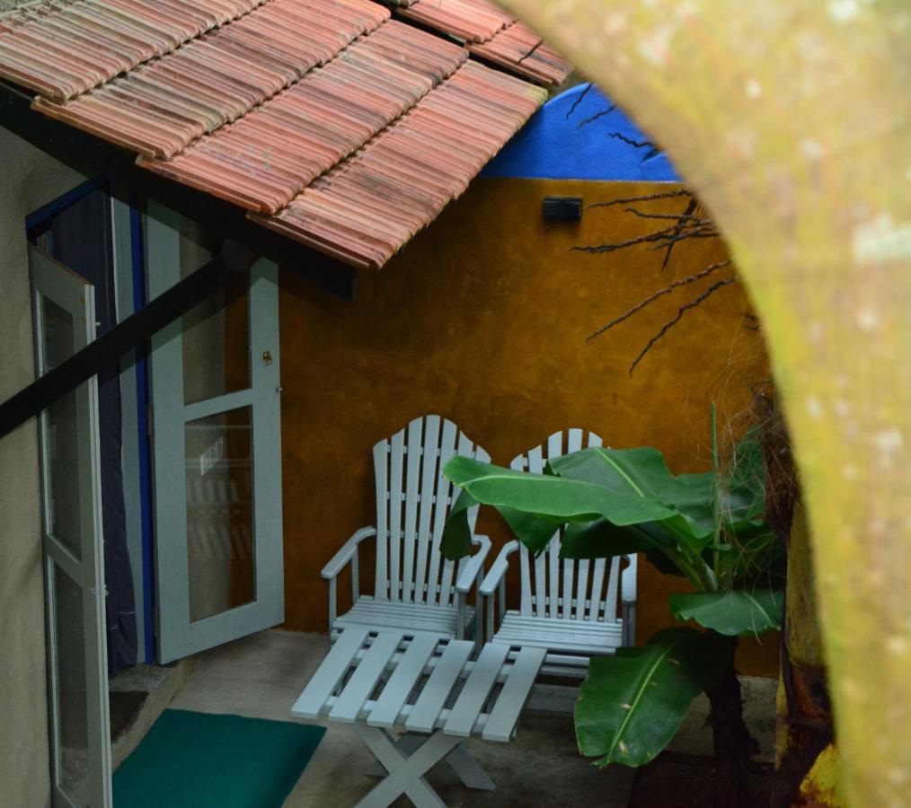 View Guesthouse & Bistro At Goyambokka แทนกาลเล ภายนอก รูปภาพ