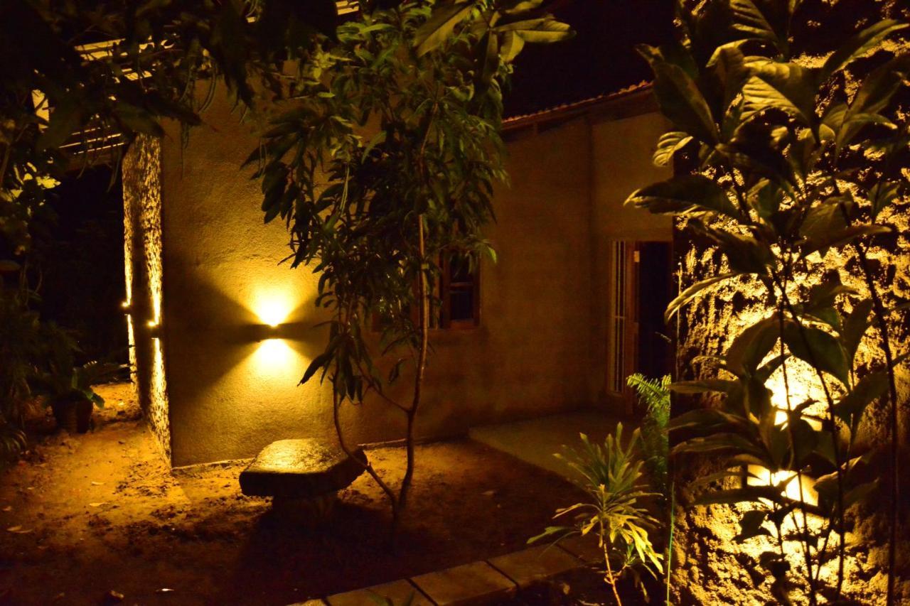 View Guesthouse & Bistro At Goyambokka แทนกาลเล ภายนอก รูปภาพ